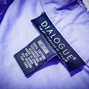 Women's Dialogue Button Down